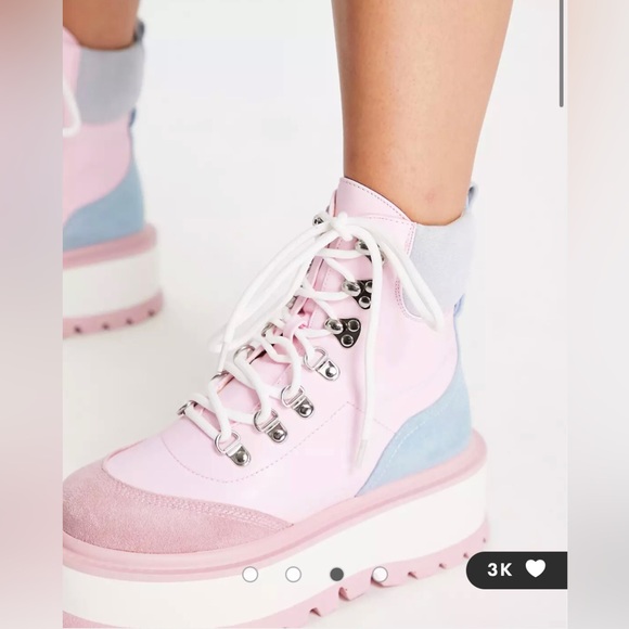 NWOB - Platform Boots. Pastel colors. - Picture 3 of 4